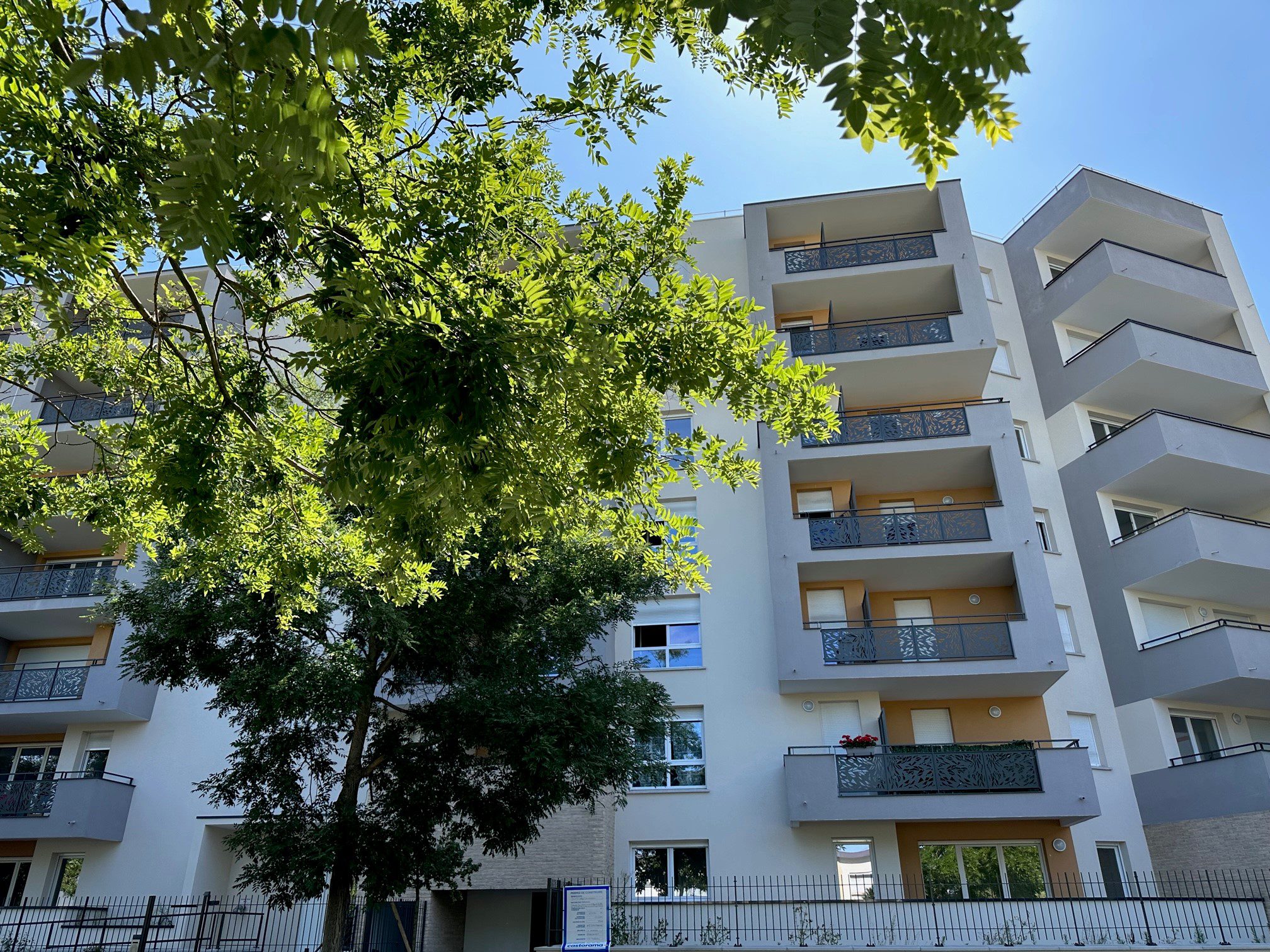 les_villages_dor_rosny_sous_bois_1