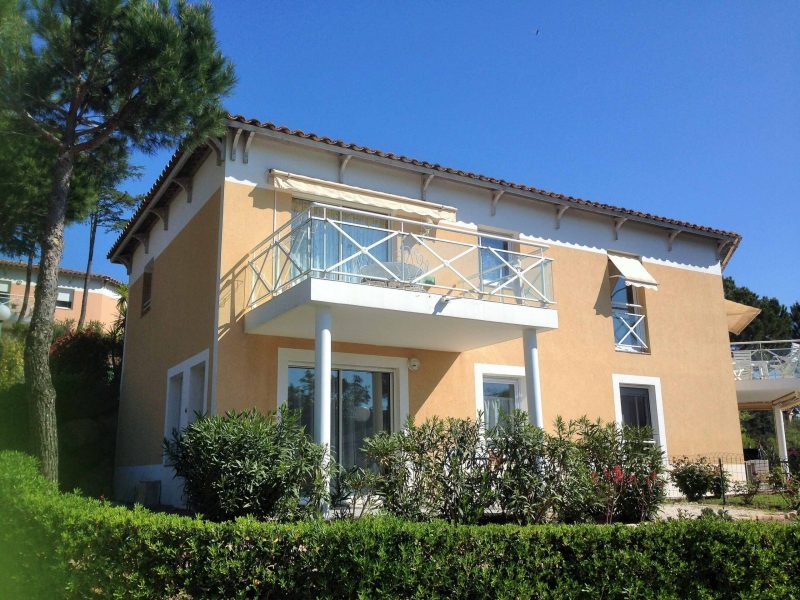 les_villages_dor_saint_raphael