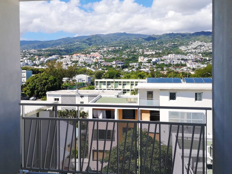 les_villages_dor_st_denis_terrasse_1_web_retouchee_bd